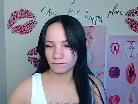 Freechat Em7MaA on StripChat