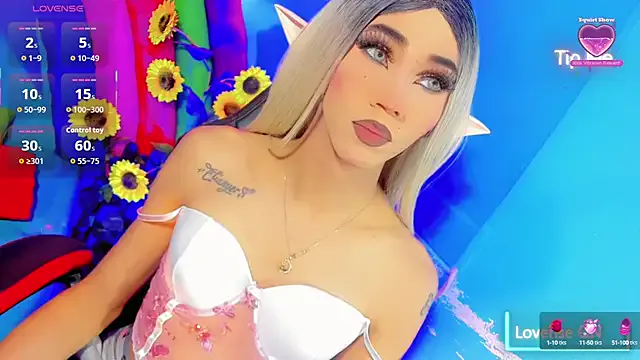 Freechat emelly_horny_ on StripChat