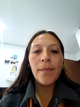 Freechat Emily-7_ on StripChat