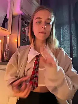 Freechat enjoy_my_beauty on StripChat