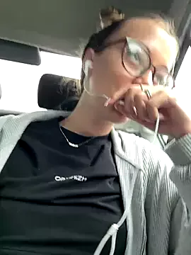 Freechat enjoy_my_beauty on StripChat