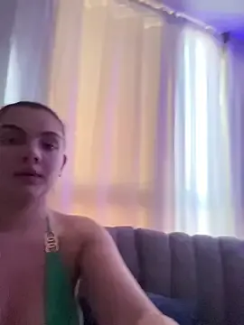 Freechat Eva_stark10 on StripChat