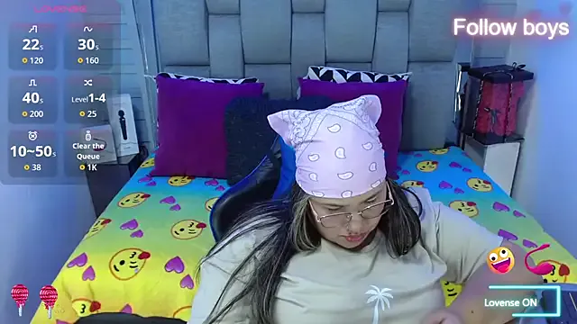 Freechat evelin_zaens on StripChat