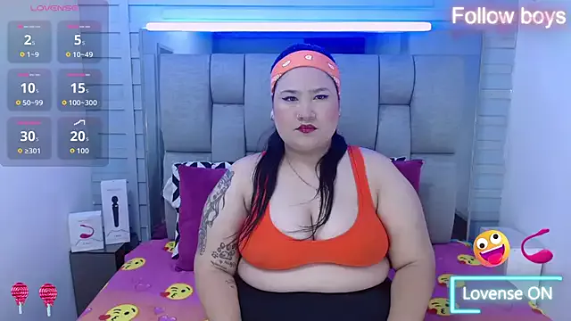 Freechat evelin_zaens on StripChat