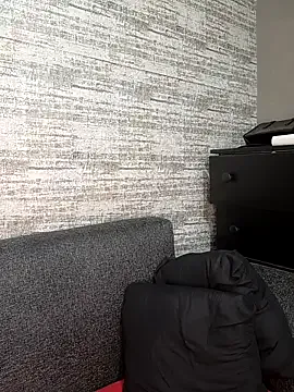 Freechat ExclusiveLeexx on StripChat