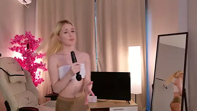 Freechat Flirty_lee on StripChat