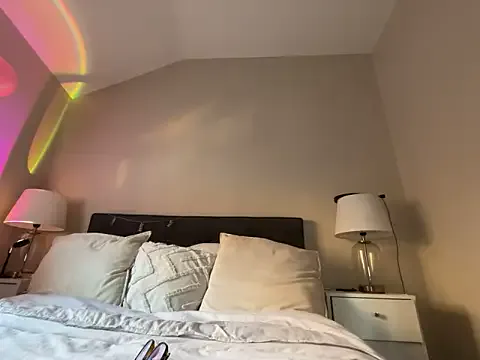 FrancescaXO — Lt wins 5 min toy control 