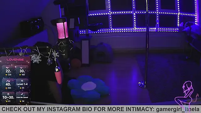 StripChat Gamergirl-Linela is Freechat Gamergirl-Linela — LT Gets Shower Video