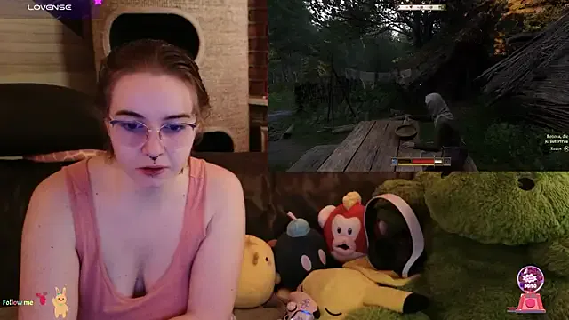 GamerGirl_Eve — LT gets 2 Videos + 2 Pics ( )*