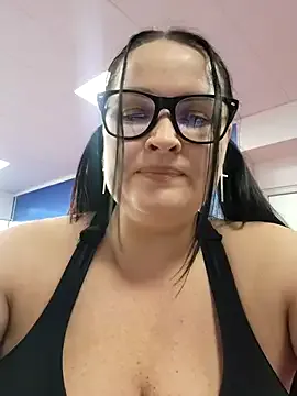 StripChat GeorgiaLerox is Freechat GeorgiaLerox — My big ass into the camera :)