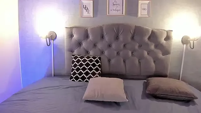 Freechat GiannaSlimJB on StripChat