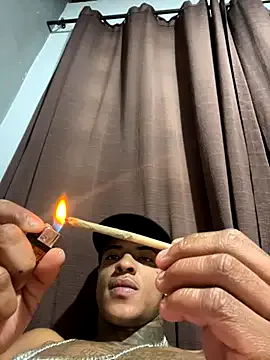 StripChat Guilps is Freechat Guilps — Gozar gostoso