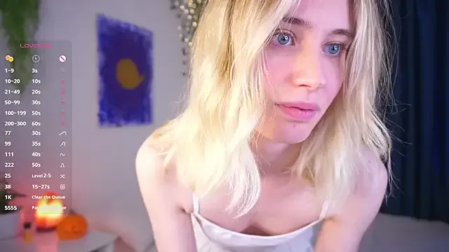 Private HoneyRay on StripChat