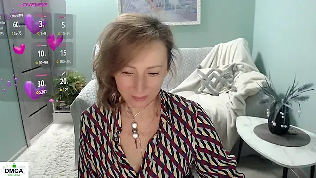 Private HornyMilf_777 on StripChat