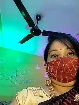 Hot_roohi from StripChat is Freechat