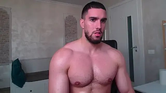 Freechat IvanHydee on StripChat