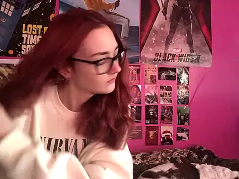 Freechat ivysplayhouse on StripChat