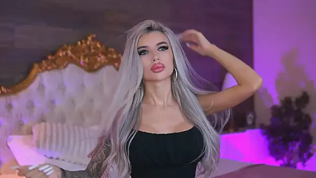 Private Juicy_Jessye on StripChat