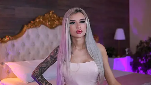 Private Juicy_Jessye on StripChat