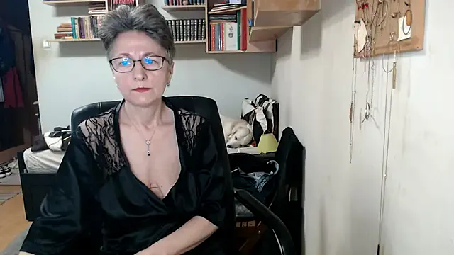 Group katemodel on StripChat