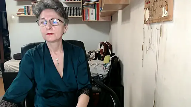 Group katemodel on StripChat