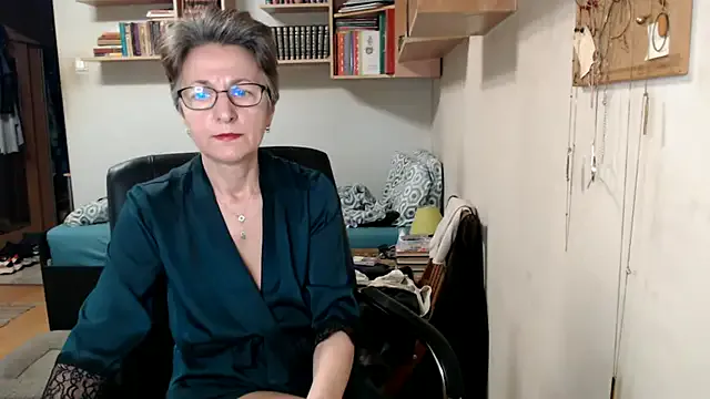 Group katemodel on StripChat