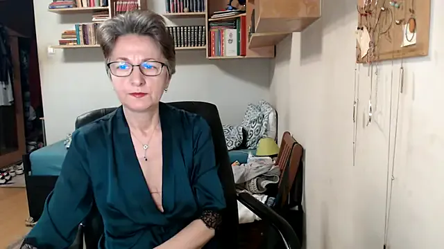 Group katemodel on StripChat