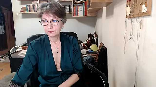 Group katemodel on StripChat