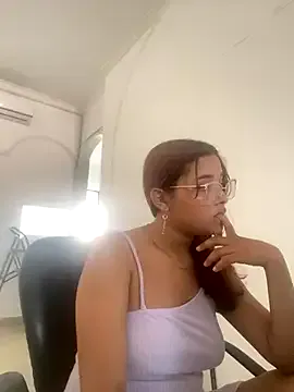 StripChat ladulceale is Freechat ladulceale — Big Squirt In the kitchen