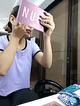 Freechat LadyAvalon on StripChat