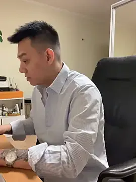 latava — Freechat on StripChat