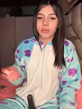 StripChat Laura-Khalifa is Freechat Laura-Khalifa — UN DEDO EN MI CULO