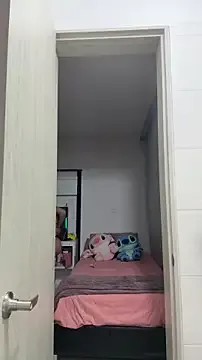 Freechat licky_lu on StripChat