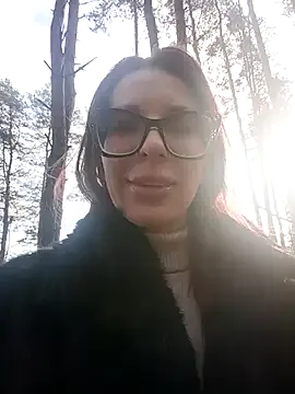 StripChat lleisa is Freechat lleisa — Nipples clamps