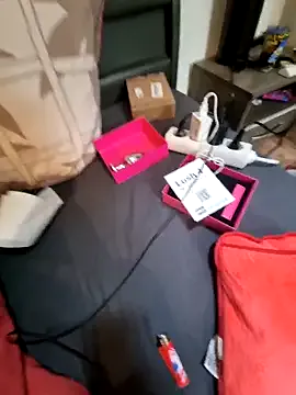 LoLa-69-X on StripChat 