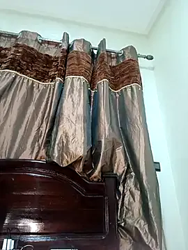 Louli_ta on StripChat 