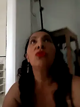 Freechat Luna_Naughty1 on StripChat