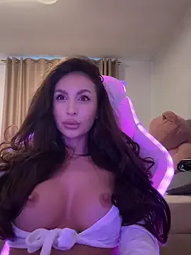 Freechat LunaBex on StripChat