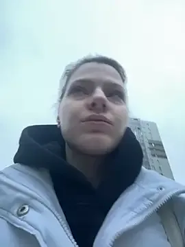 MaryHiggins — Playing with pussy