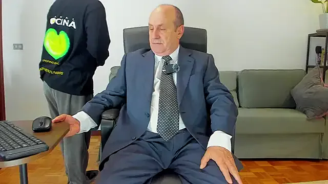 Freechat masterboy50 on StripChat