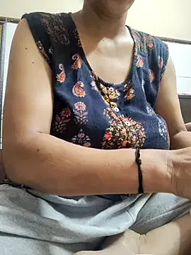 Freechat meenu_bhabhi547 on StripChat