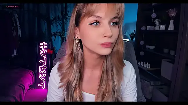 Freechat MelissaTetris on StripChat