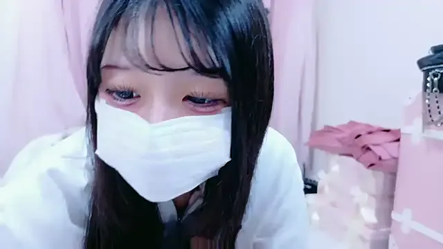 Freechat Mero_love_ch on StripChat