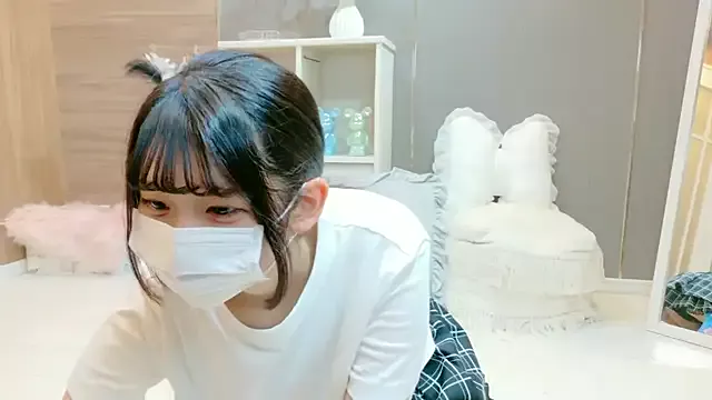 Freechat Mero_love_ch on StripChat