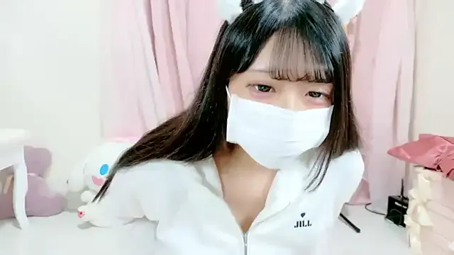 Freechat Mero_love_ch on StripChat