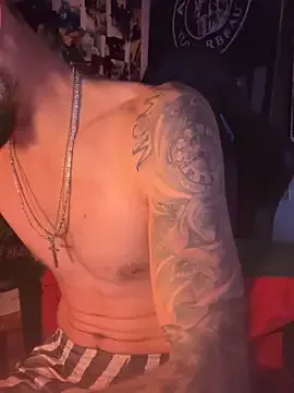 Mexxwell69 on StripChat 