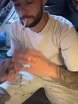 Mexxwell69 on StripChat 