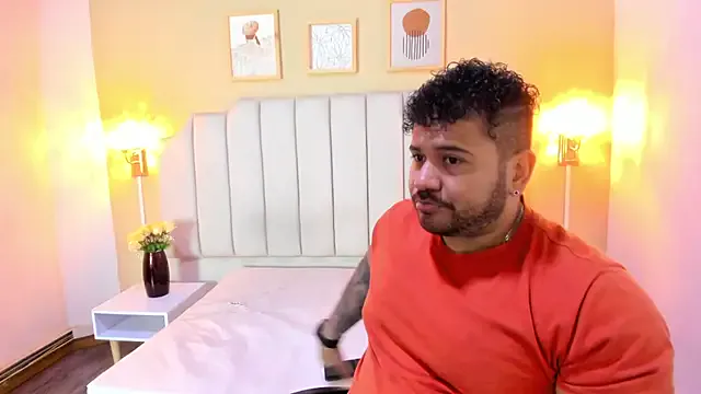 Freechat michael_hill1 on StripChat