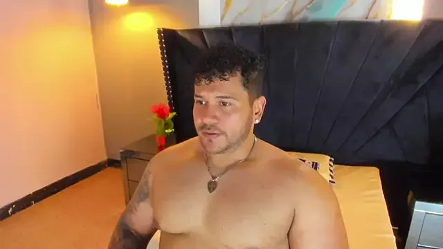 Freechat michael_hill1 on StripChat