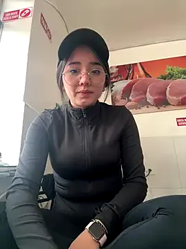 StripChat Michelle_Zoe is Freechat Michelle_Zoe — SQUIRT IN MY STORE